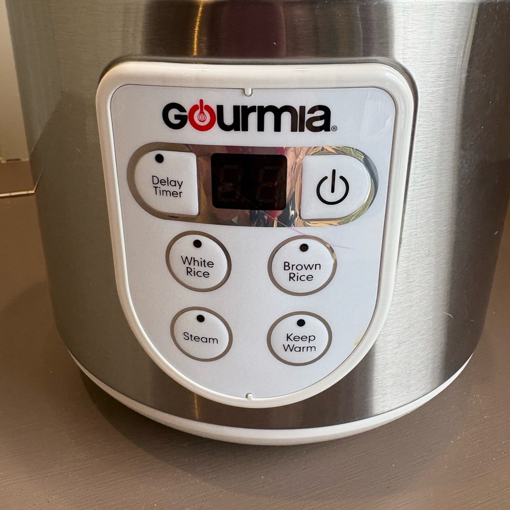 White and Silver Rice Cooker - Picture 5 of 7